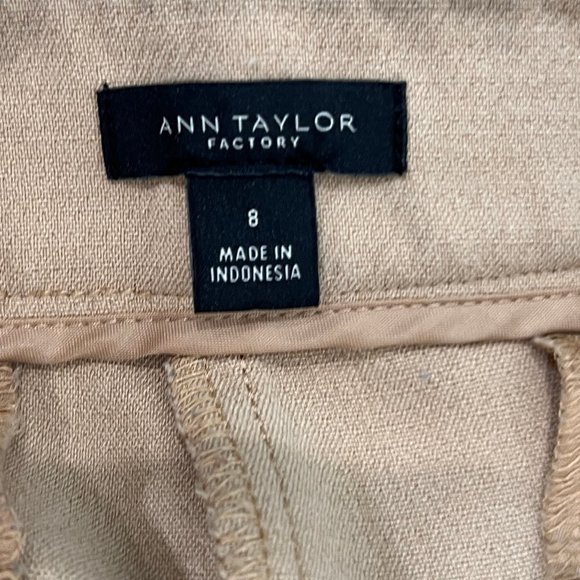 Ann Taylor Factory Khaki Wide Leg Cropped Pants Size 8 - Picture 12 of 13